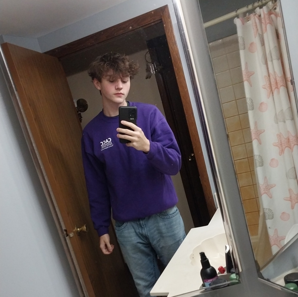 Meet your Posher, Tzer